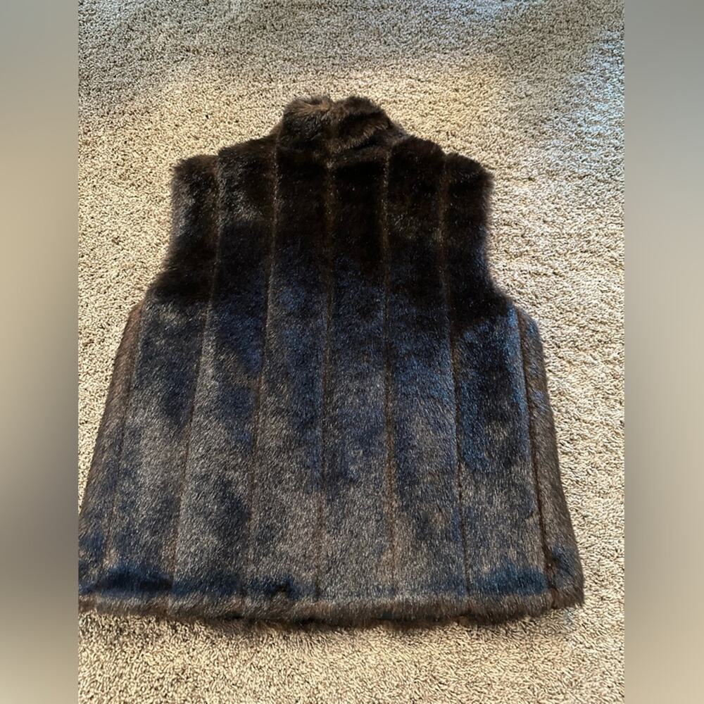 Faux Fur Vest in Rich Brown - Picture 6 of 6